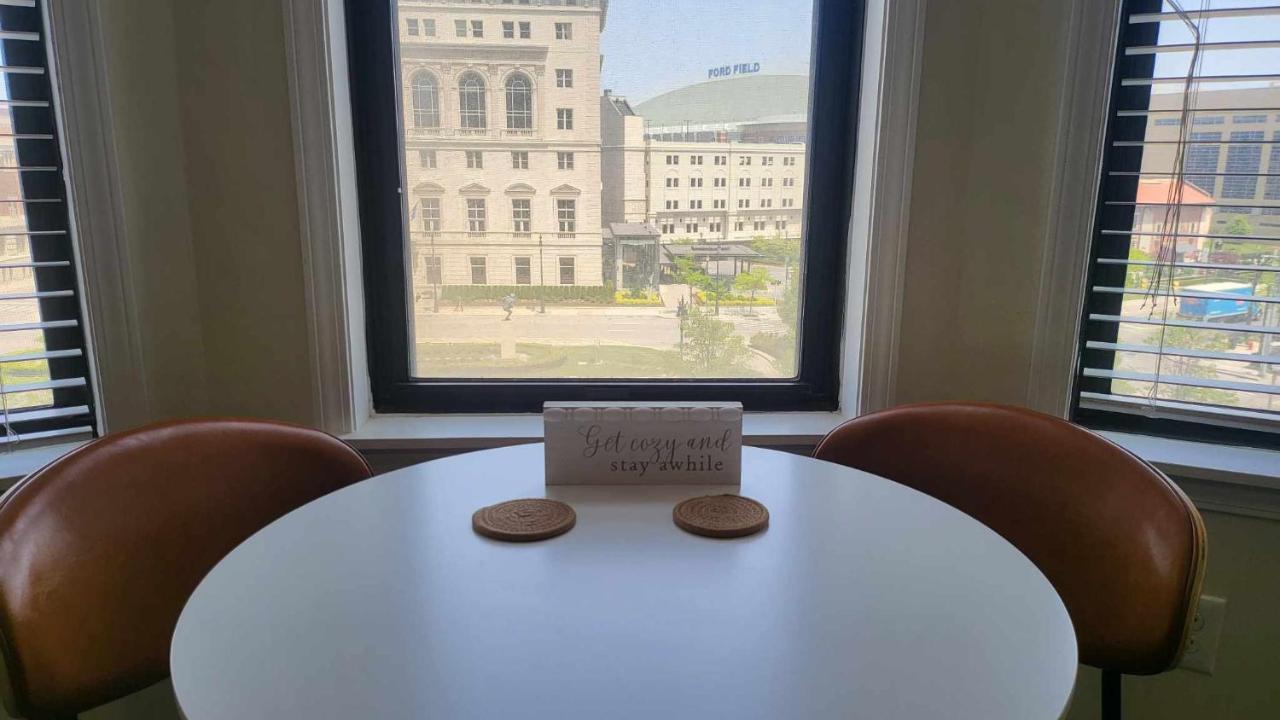 Amazing 1 Bedroom Apt In City Center Detroit Exteriör bild